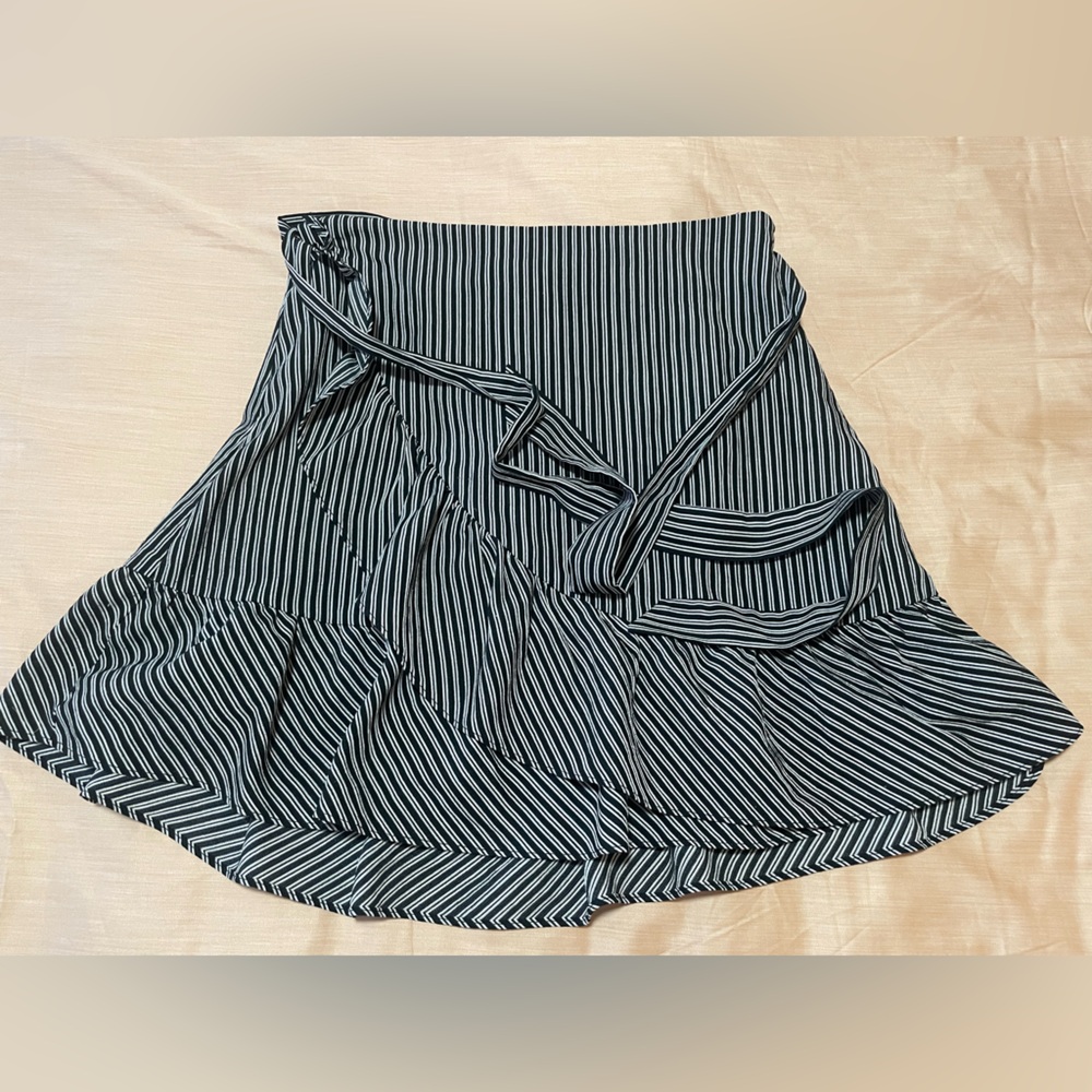 J.O.A. Black and White Asymmetrical Skirt